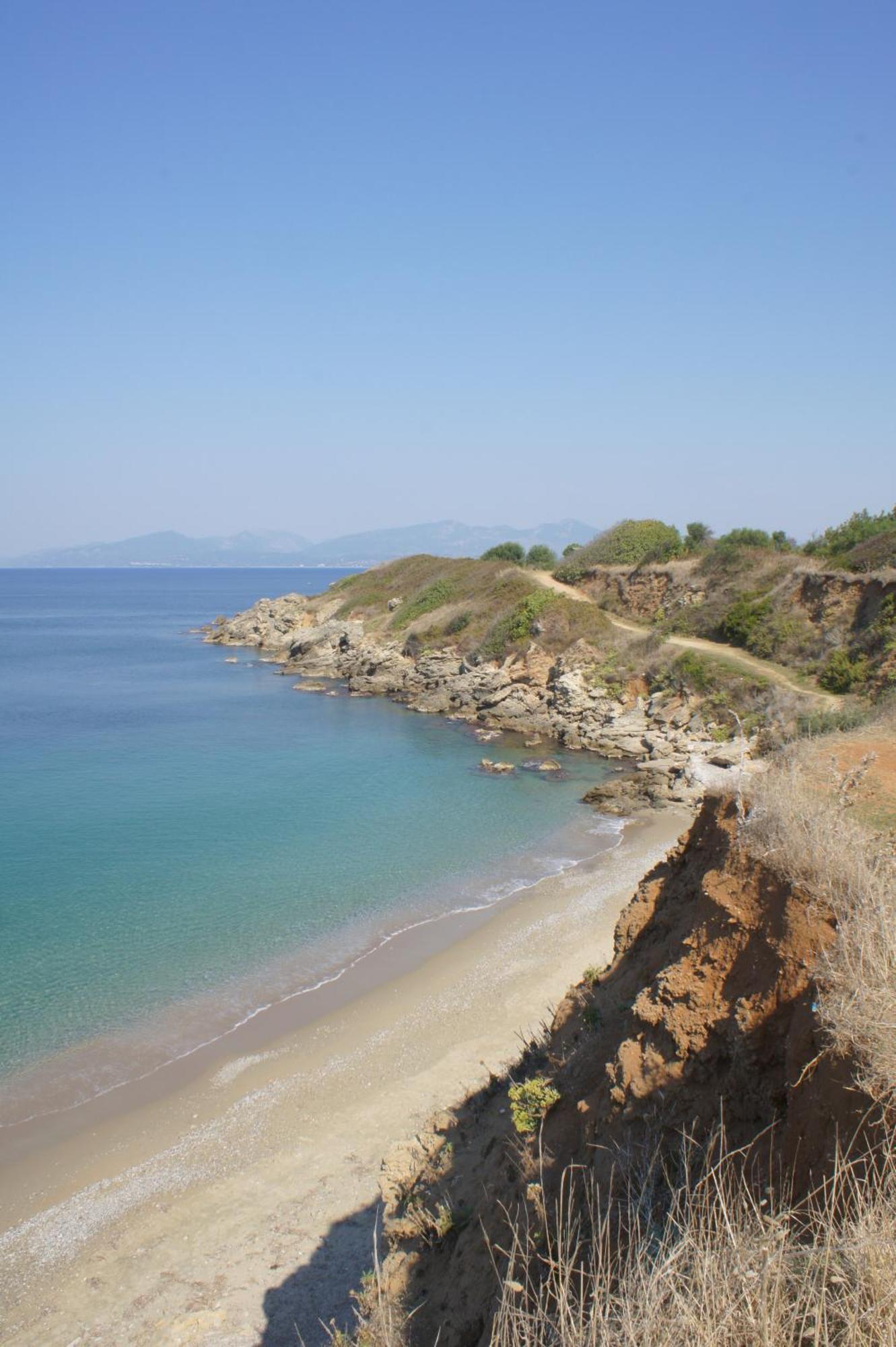 Dionisos Hotel Митикас Екстериор снимка
